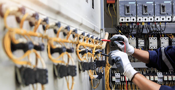 Professional Electrician technician working in Stockton, KS
